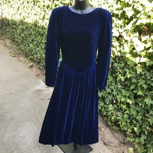 Vintage Joanie Char velvet dress. Sapphire.